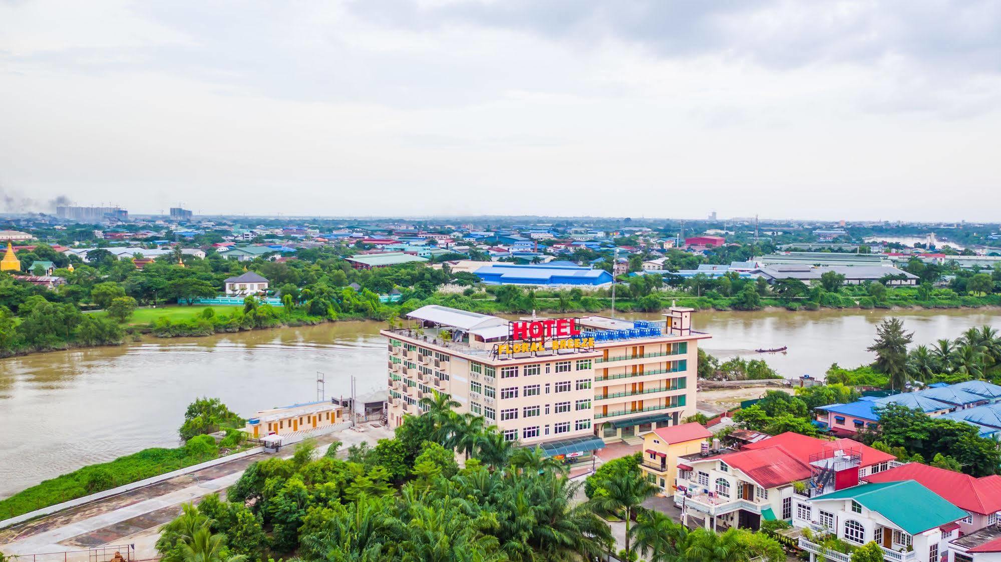 Hotel Sincere Smile Yangon Bagian luar foto