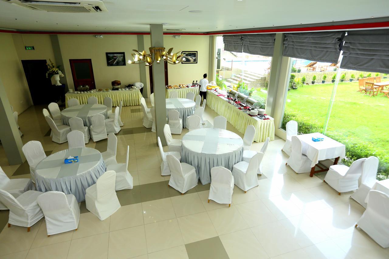 Hotel Sincere Smile Yangon Bagian luar foto