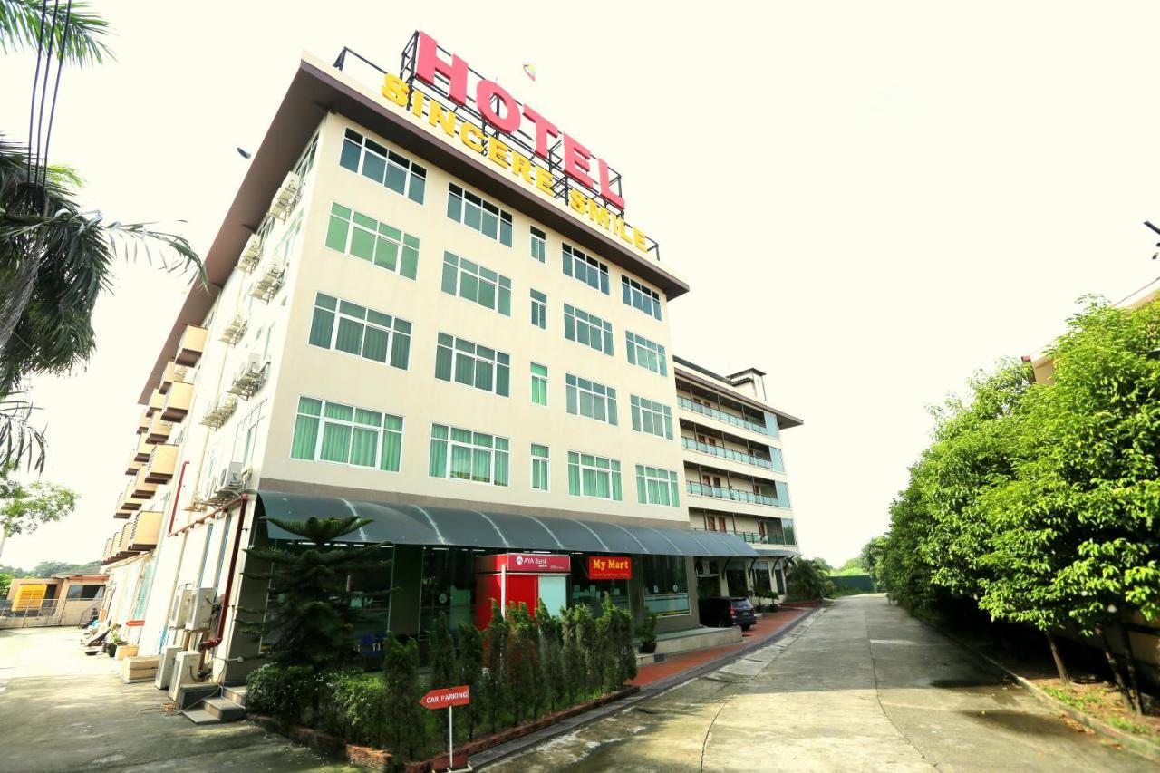 Hotel Sincere Smile Yangon Bagian luar foto