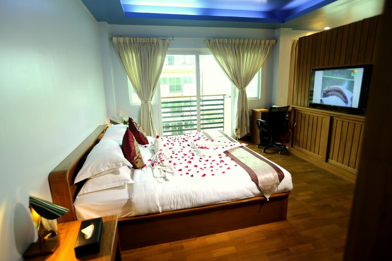 Hotel Sincere Smile Yangon Bagian luar foto