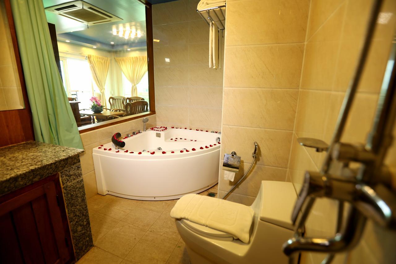 Hotel Sincere Smile Yangon Bagian luar foto