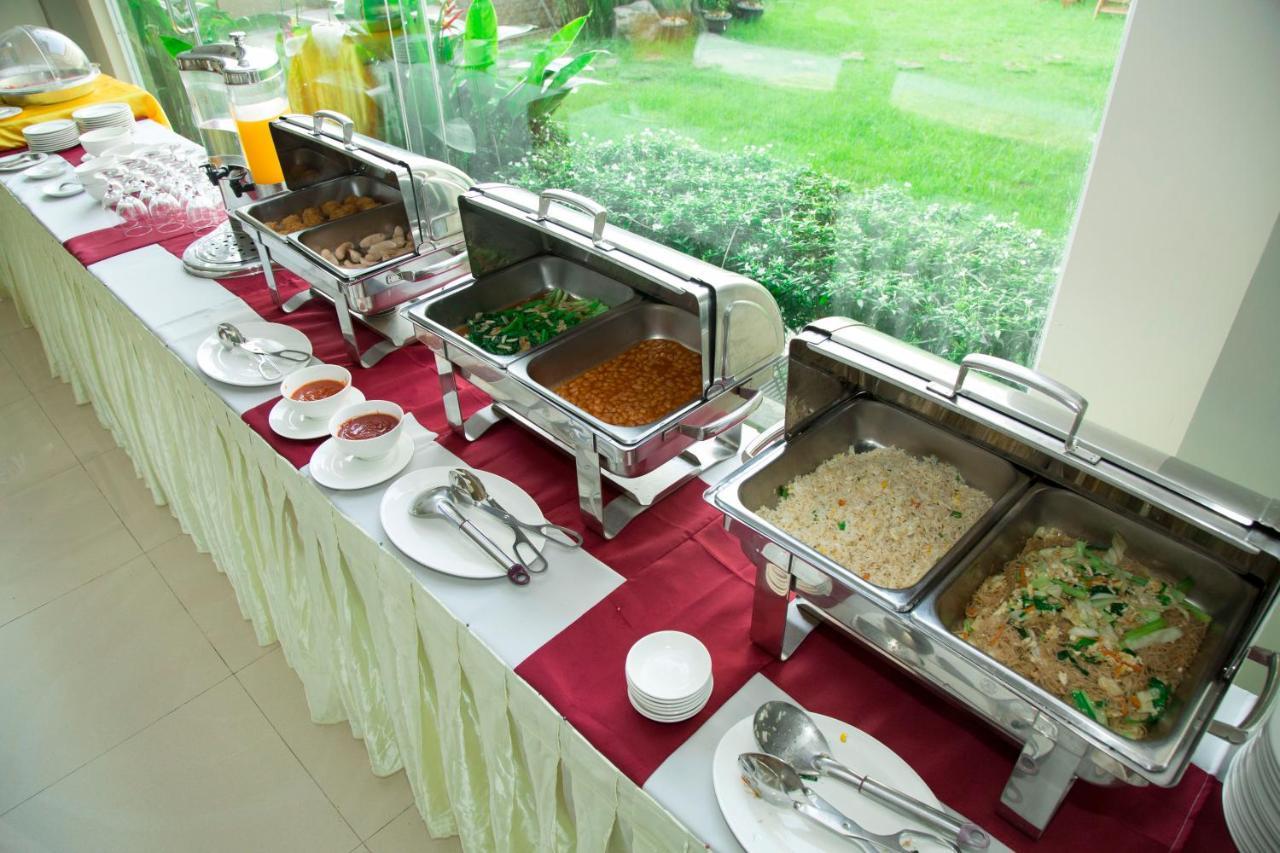 Hotel Sincere Smile Yangon Bagian luar foto
